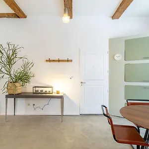 https://chic-et-moderne.fr-provencehotel.com