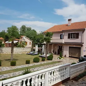 https://ferienhaus-istrien-fiorini.in-istria.net