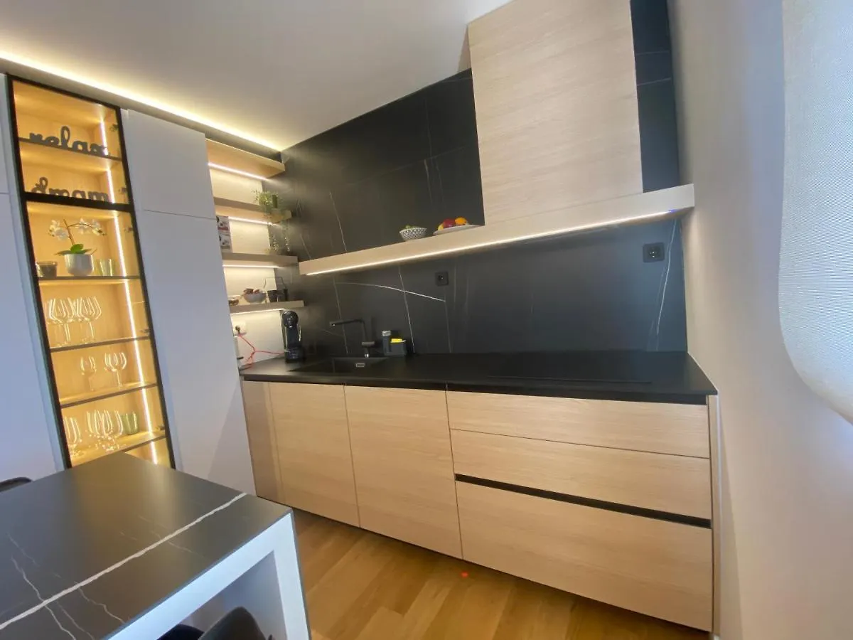 Shell Sky Luxury Penthouse With Private Pool Apartment Zadar 0*,  Croatia